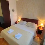 Deluxe Sea View Apartmán *