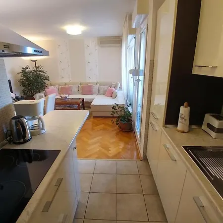 Deluxe Sea View Split