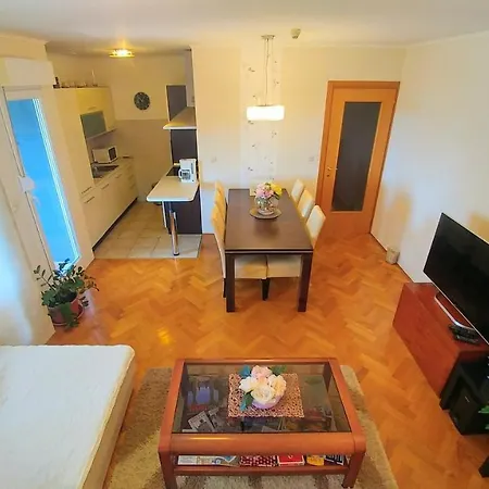 Deluxe Sea View Appartement *