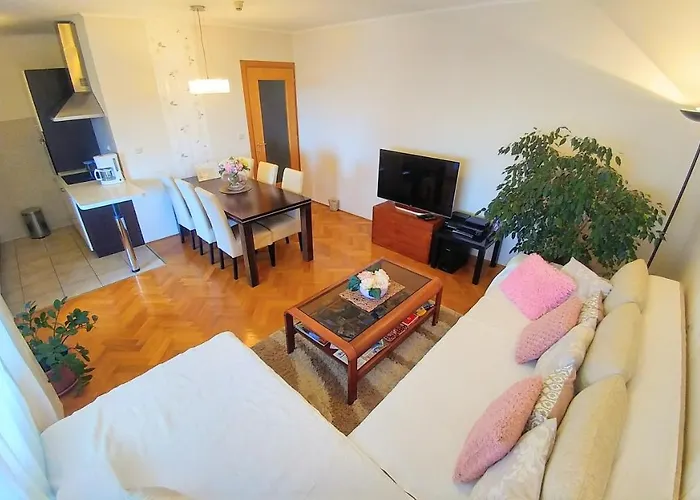 Deluxe Sea View Split